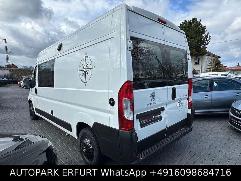 Gebraucht Peugeot Boxer Premium 131 PS (96 kW) 2018 Weiß Van