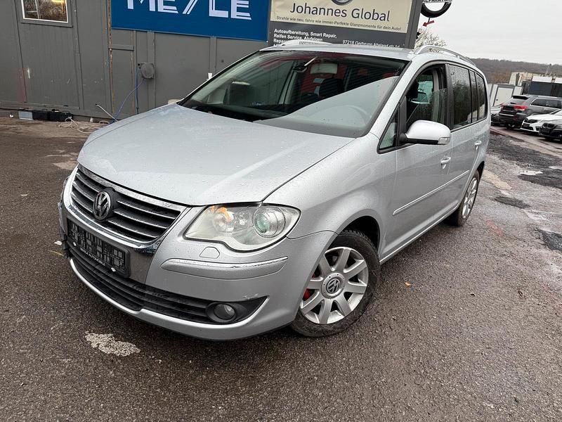 Silber Gebraucht 2007 VW Touran S Van / Kleinbus | 2.300 € (Superpreis) - Bild 1/4