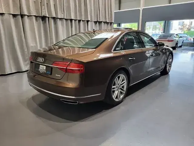 Gebraucht Audi A8 Ambiente 385 PS (283 kW) 2017 Braun Limousine