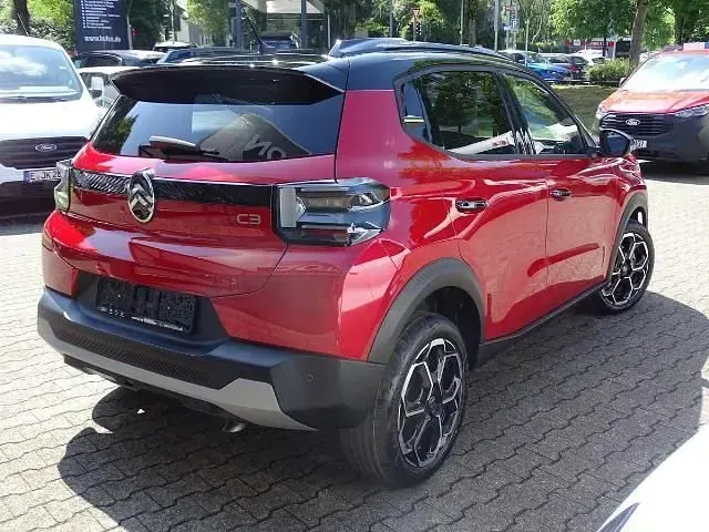 Neu Citroën C3 101 PS (74 kW) 2026 Rot SUV