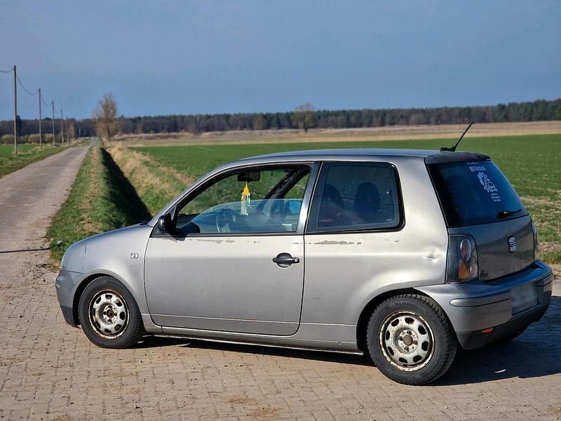 Gebraucht Seat Arosa 50 PS (36 kW) 2003 Grau Kleinwagen