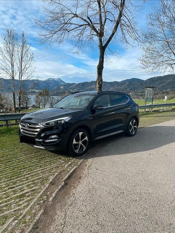 Gebraucht Hyundai Tucson Premium 177 PS (130 kW) 2017 Schwarz SUV
