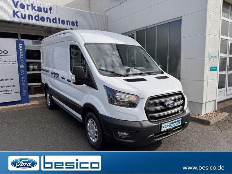 Gebraucht Ford Transit Trend 131 PS (96 kW) 2023 Frostweiß (weiss) Van / Kleinbus