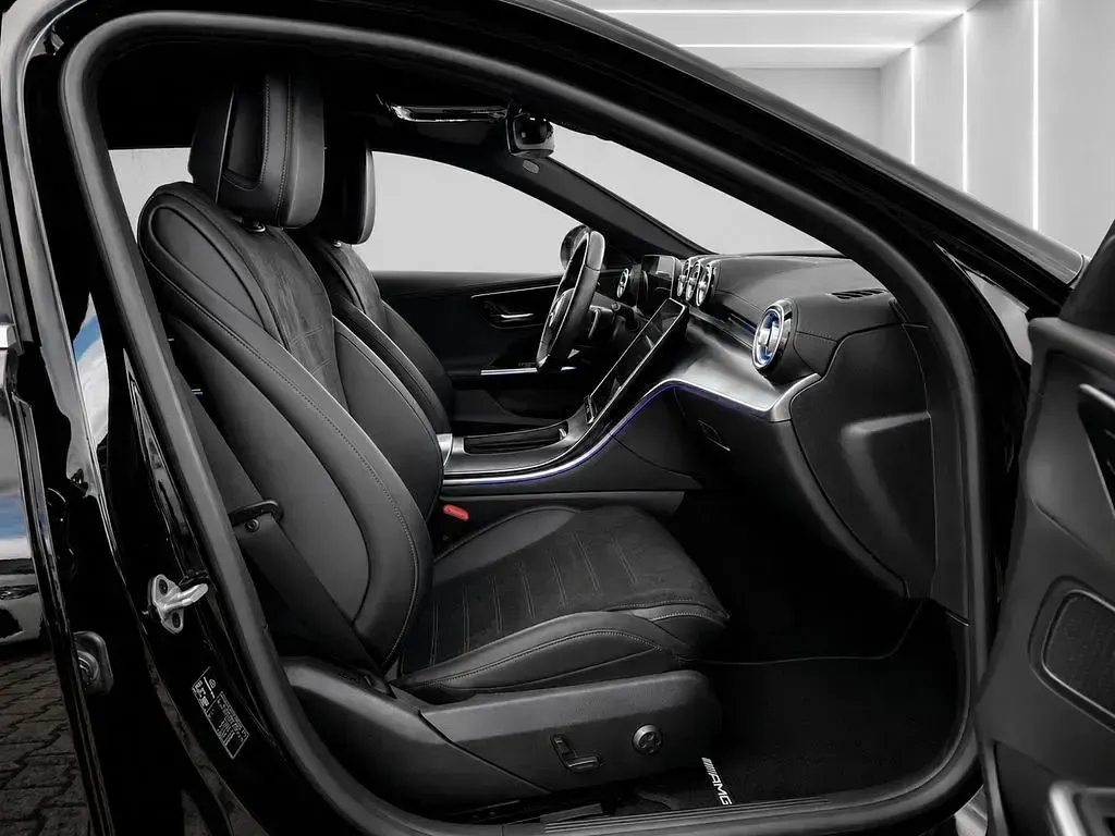 Gebraucht Mercedes C220 AMG 200 PS (147 kW) 2022 Obsidianschwarz (metallic) Kombi