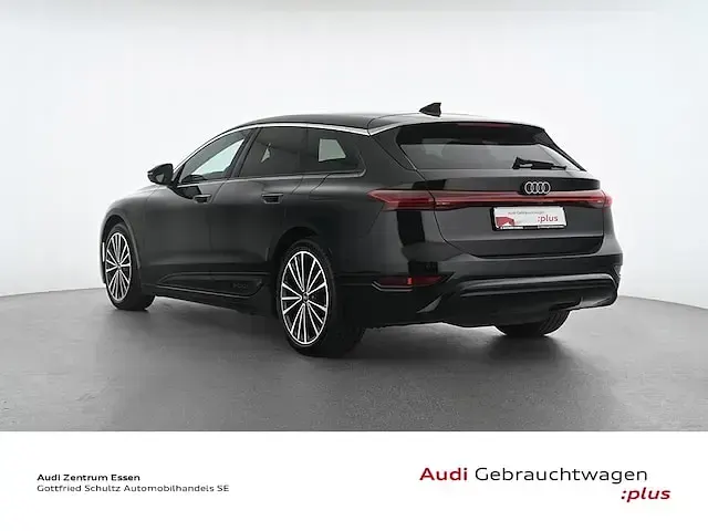 Gebraucht Audi A6 e-tron Sport 210 kW (286 PS) 2025 Mythosschwarz metallic Kombi