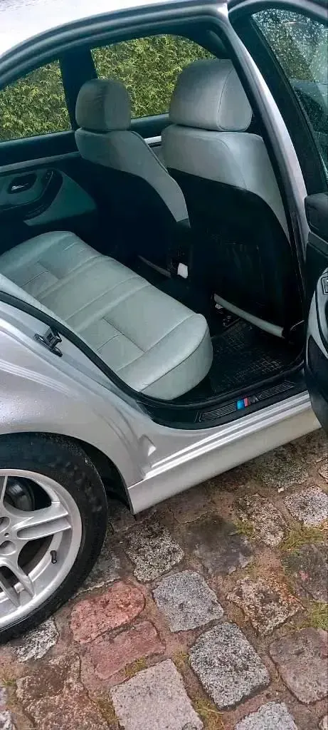 Gebraucht BMW 523 M Sport 170 PS (125 kW) 1999 Silber Limousine