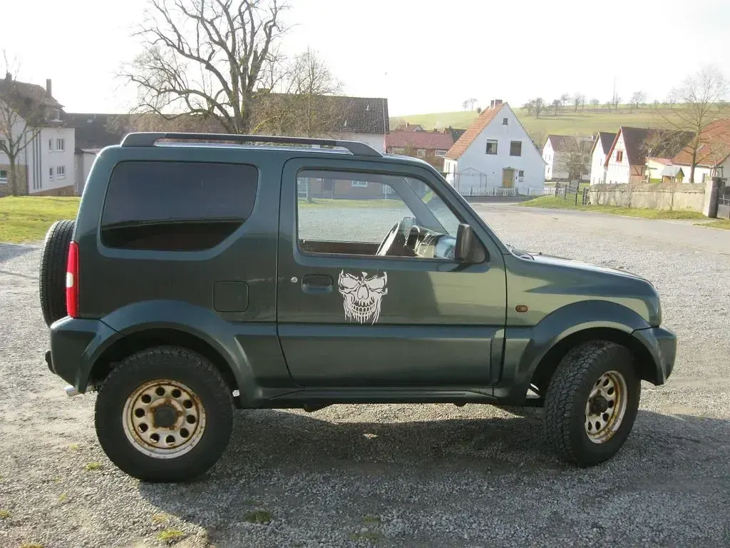 Gebraucht Suzuki Jimny 82 PS (60 kW) 2001 Grün SUV