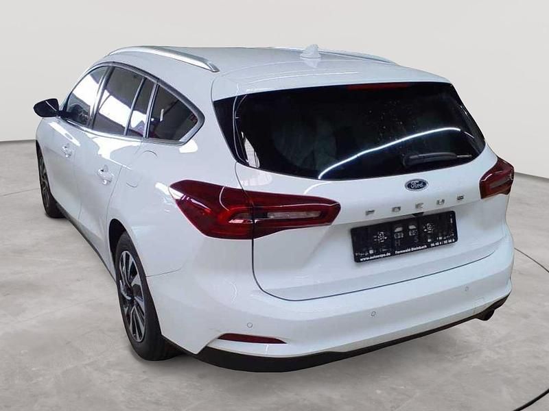Gebraucht Ford Focus Titanium X 120 PS (88 kW) 2023 Frozen white Kombi