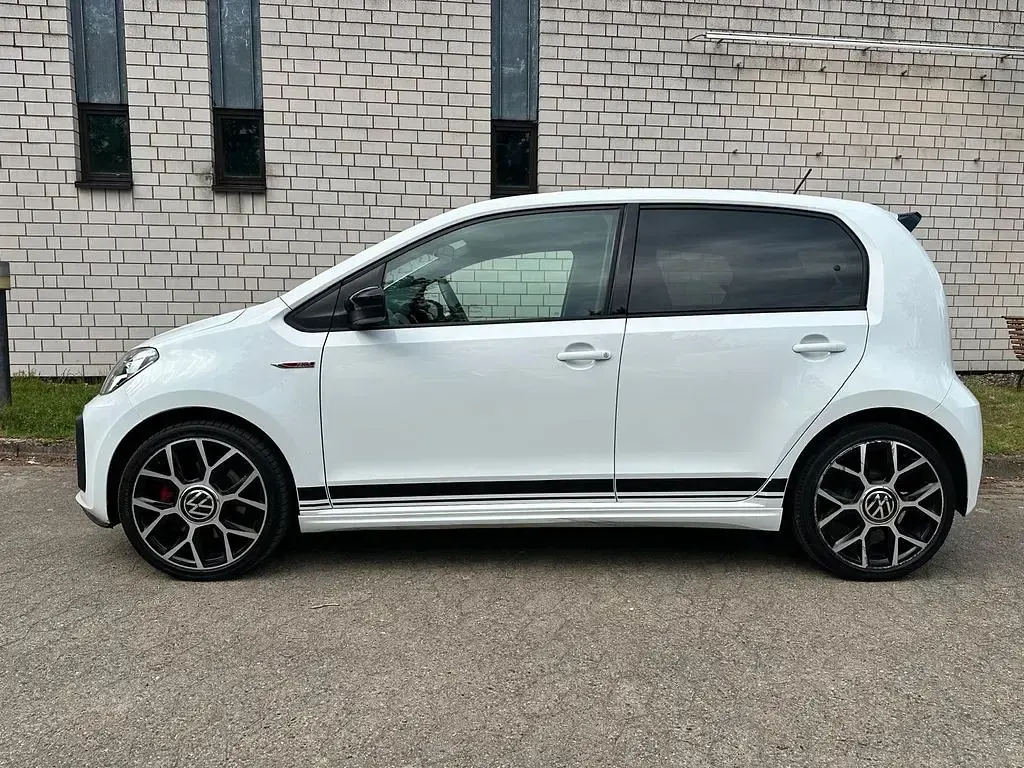 Gebraucht VW up! Beats 116 PS (85 kW) 2021 Weiß Kleinwagen