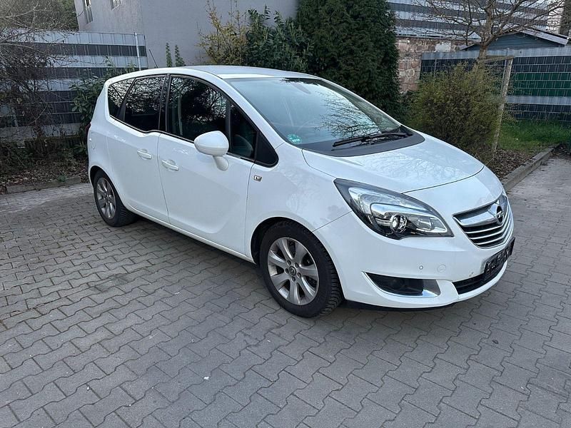 Gebraucht Opel Meriva Edition 140 PS (102 kW) 2016 Weiß Van / Kleinbus
