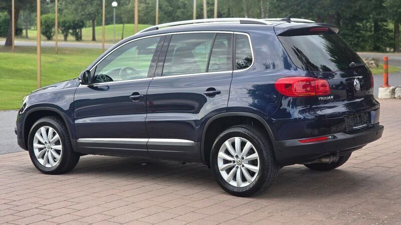 Gebraucht VW Tiguan Sportline 150 PS (110 kW) 2015 Night blue SUV