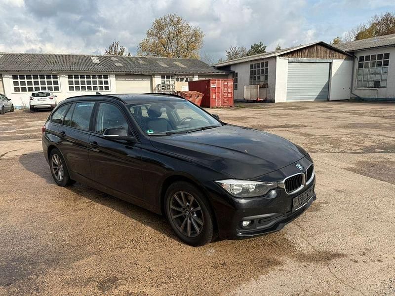 Second-hand BMW 320 Performance 190 CP (139 kW) 2015 Negru Break