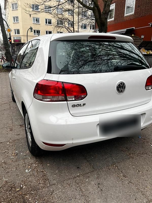 Gebraucht VW Golf VI 80 PS (58 kW) 2009 Weiß Kleinwagen