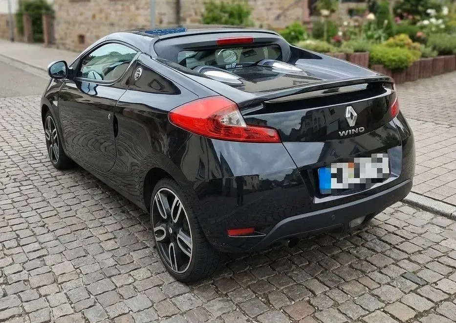 Gebraucht Renault Wind Night&Day 102 PS (75 kW) 2011 Schwarz Cabrio