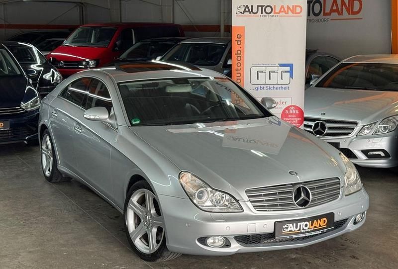 Gebraucht Mercedes CLS500 306 PS (225 kW) 2005 Silber Coupé