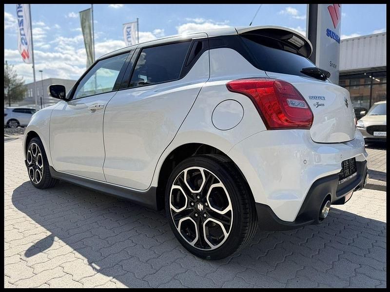Gebraucht Suzuki Swift Sport 129 PS (94 kW) 2021 Weiß Kleinwagen