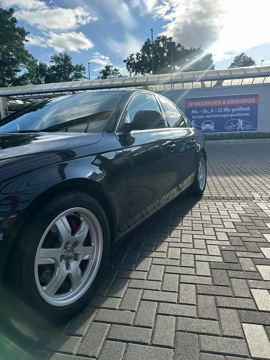Gebraucht Audi A4 190 PS (139 kW) 2009 Schwarz Limousine