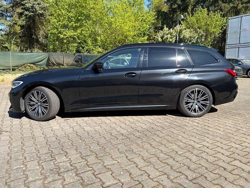 Second-hand BMW 330 Performance 286 CP (210 kW) 2022 Negru Break