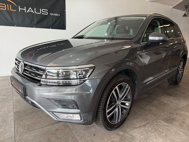 Grau Gebraucht 2016 VW Tiguan Highline SUV | 24.980 € (Etwas zu teuer) - Bild 1/3