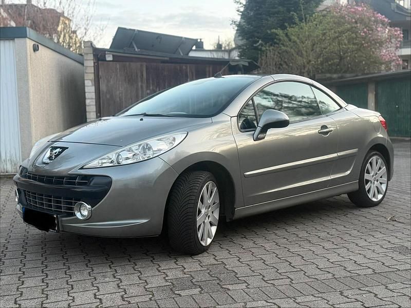Gebraucht Peugeot 207 CC 2009 Grau Cabrio