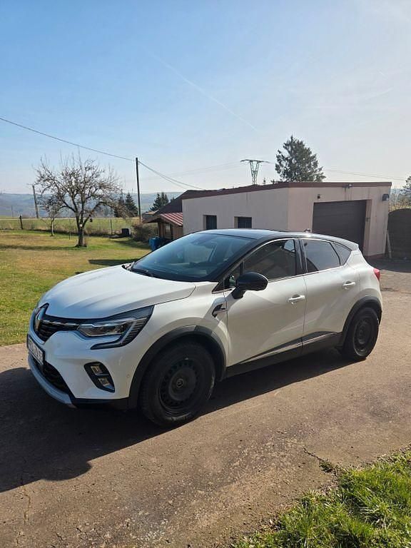 Gebraucht Renault Captur Intens 150 PS (110 kW) 2020 Weiß SUV