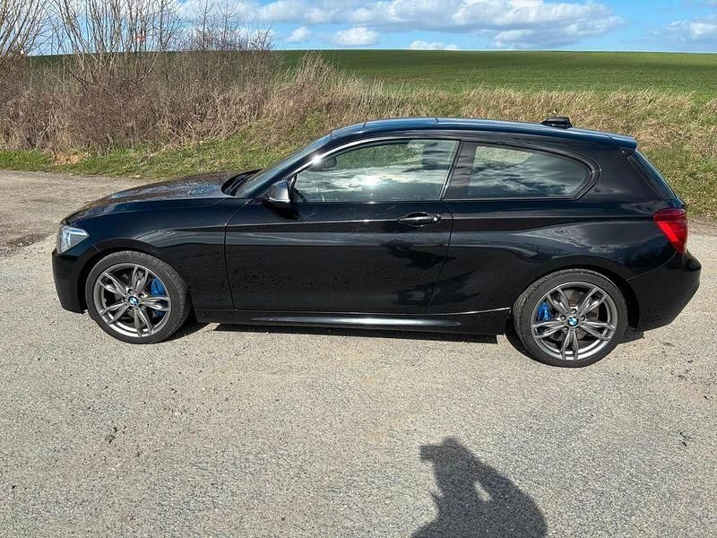 Gebraucht BMW M135 Performance 320 PS (235 kW) 2013 Schwarz Kleinwagen