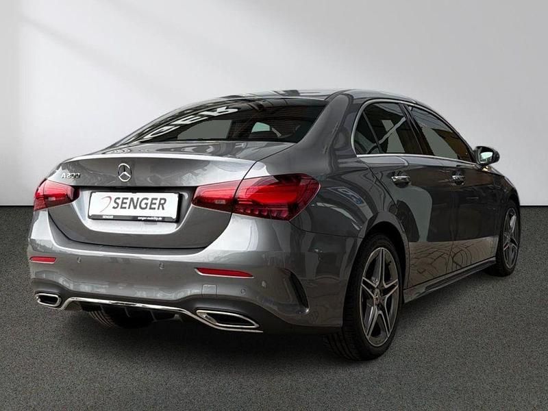 Gebraucht Mercedes A200 AMG 163 PS (119 kW) 2026 lack mountaingrau Limousine