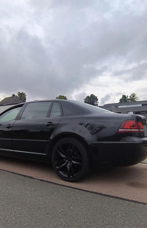 Second-hand VW Phaeton 239 CP (175 kW) 2013 Negru Berlinǎ