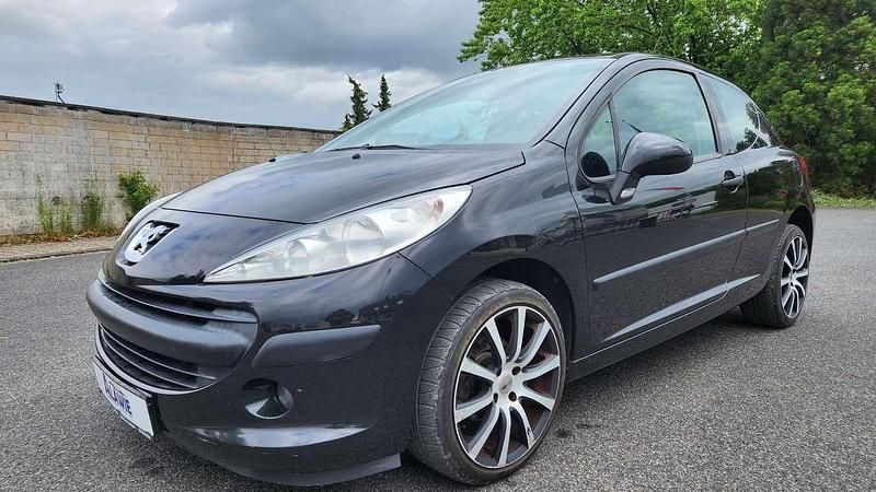 Schwarz obsidien/metallic Gebraucht 2007 Peugeot 207 Filou Limousine | 3.990 € (Teuer) - Bild 1/4