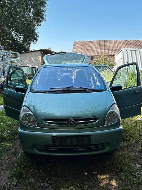 Blau Gebraucht 2003 Citroën Xsara Picasso Van / Kleinbus | 500 € (Superpreis) - Bild 1/4