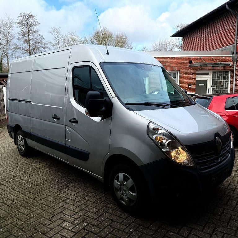 Gebraucht Renault Master 131 PS (96 kW) 2019 Silber