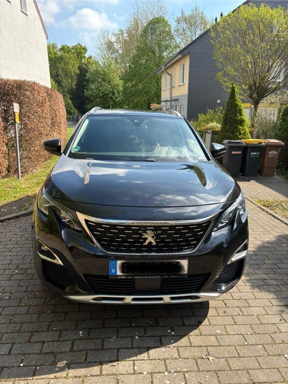 Schwarz Gebraucht 2018 Peugeot 3008 Allure SUV | 13.500 € (Fairer Preis) - Bild 1/4