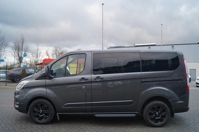 Gebraucht Ford Transit Custom 185 PS (136 kW) 2022 Grau Van / Kleinbus