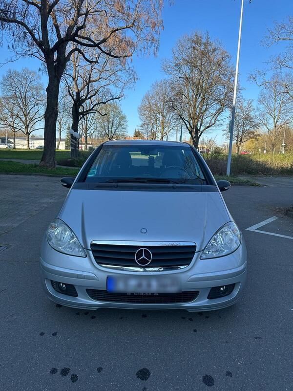 Silber Gebraucht 2005 Mercedes A150 Limousine | 2.500 € (Guter Preis) - Bild 1/4