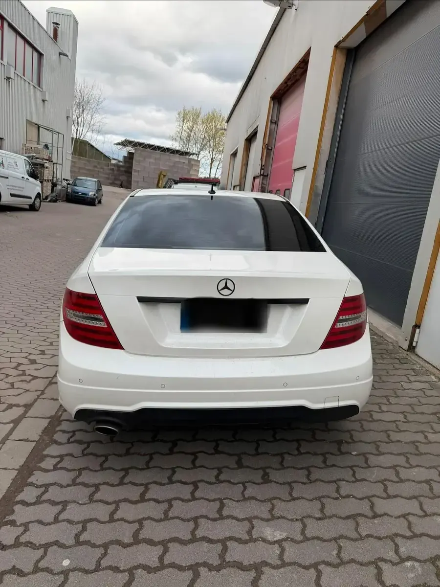 Gebraucht Mercedes 250 504 PS (370 kW) 2013 Weiß Limousine