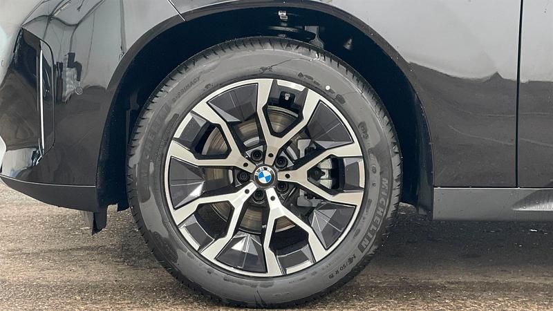 Neu BMW X3 Efficient Dynamics 208 PS (152 kW) 2026 Saphirschwarz metallic SUV