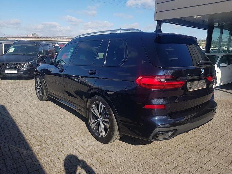 Gebraucht BMW X7 Sport Line 340 PS (250 kW) 2020 Schwarz SUV