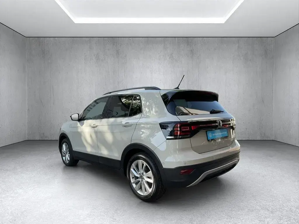 Gebraucht VW T-Cross Move 110 PS (80 kW) 2023 Grau SUV