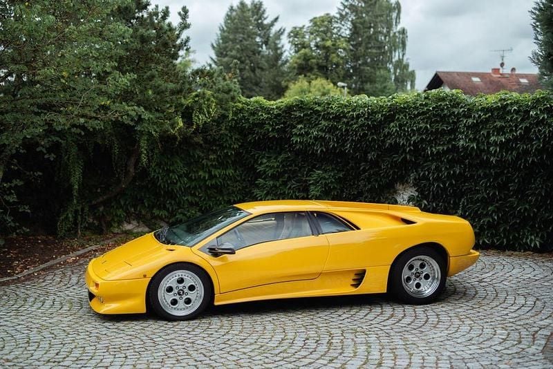 Gebraucht Lamborghini Diablo 492 PS (361 kW) 1991 Gelb Coupé