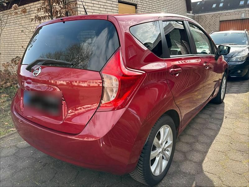 Gebraucht Nissan Note 90 PS (66 kW) 2015 Rot Kleinwagen