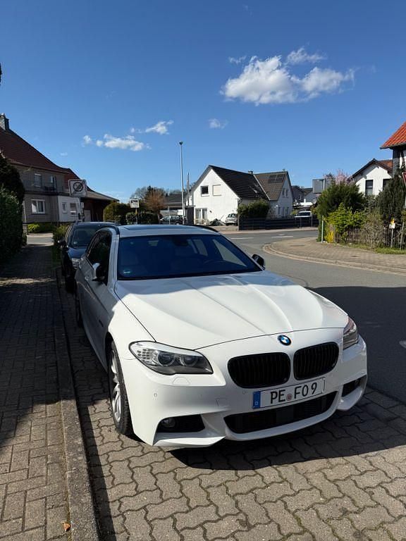 Second-hand BMW 525 Performance 218 CP (160 kW) 2012 Alb Break