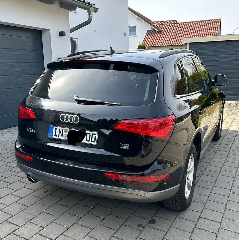 Gebraucht Audi Q5 Ambiente 190 PS (139 kW) 2014 Schwarz SUV
