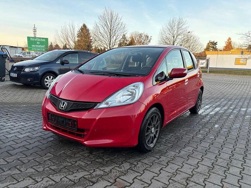 Gebraucht Honda Jazz Exclusive 99 PS (72 kW) 2015 Rot Kleinwagen