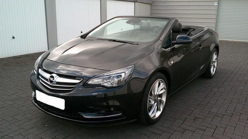 Gebraucht Opel Cascada 140 PS (102 kW) 2013 Schwarz Cabrio