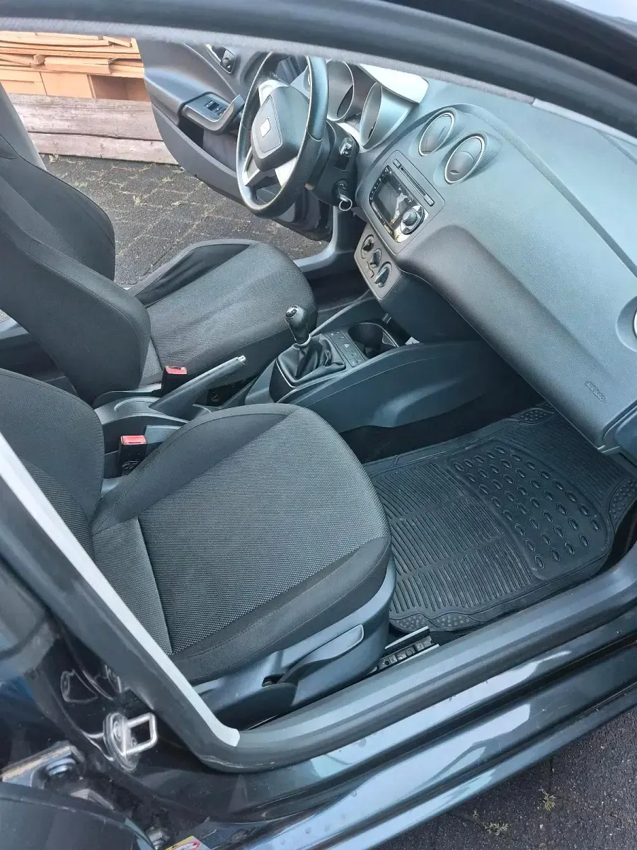 Gebraucht Seat Ibiza 85 PS (62 kW) 2008 Grau Limousine