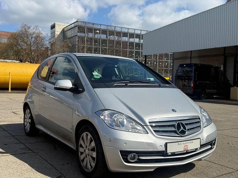 Gebraucht Mercedes A150 95 PS (69 kW) 2008 Silber Kleinwagen