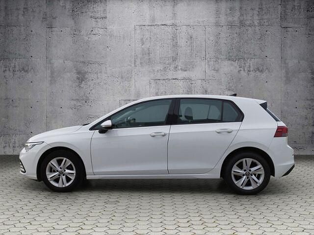 Gebraucht VW Golf VIII S 131 PS (96 kW) 2020 Weiß Limousine