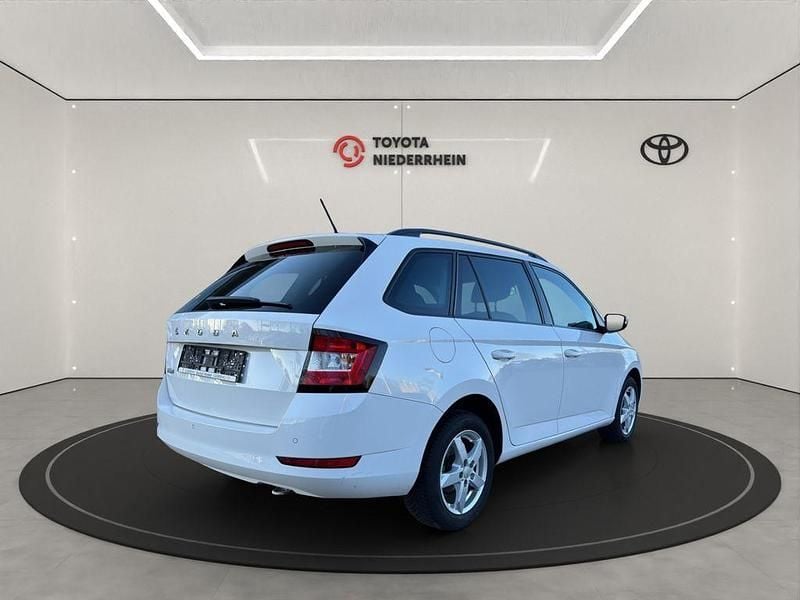 Gebraucht Skoda Fabia Active 95 PS (69 kW) 2020 Weiß Kombi