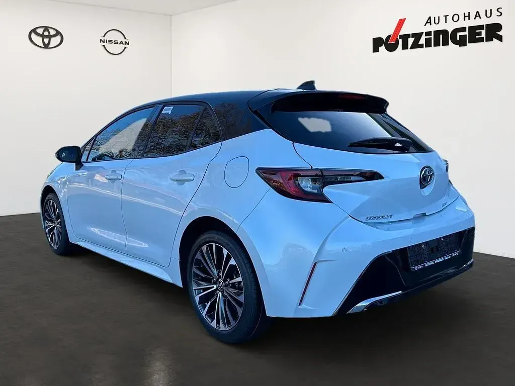 Gebraucht Toyota Corolla 152 PS (111 kW) 2024 Weiß Limousine