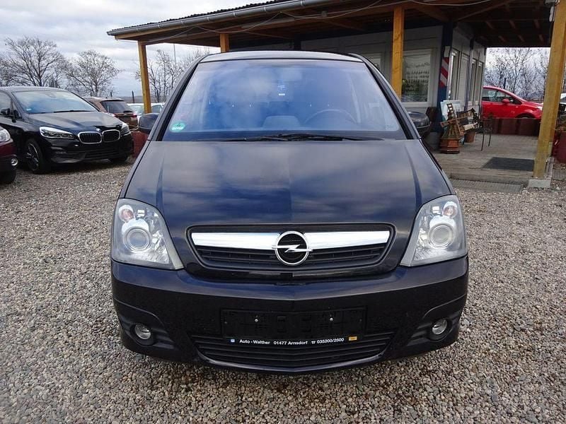 Gebraucht Opel Meriva Innovation 105 PS (77 kW) 2010 Schwarz Van / Kleinbus